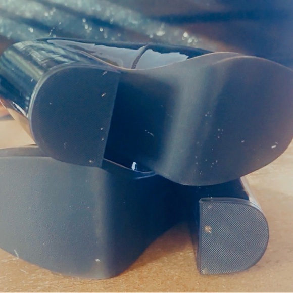 Steve Madden Black Platform Mary Jane Shoes - Picture 4 of 7